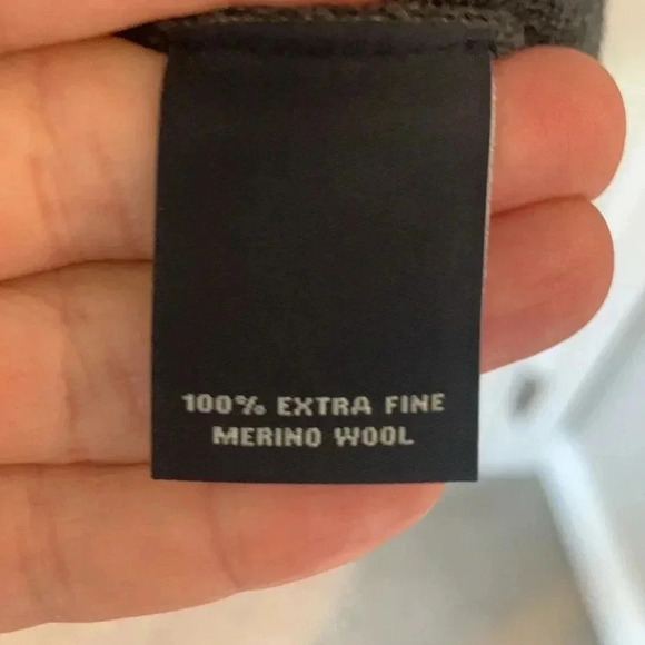 Hart Schaffner Marx Charcoal Gray Merino Wool Sweater Size XL - Picture 3 of 8